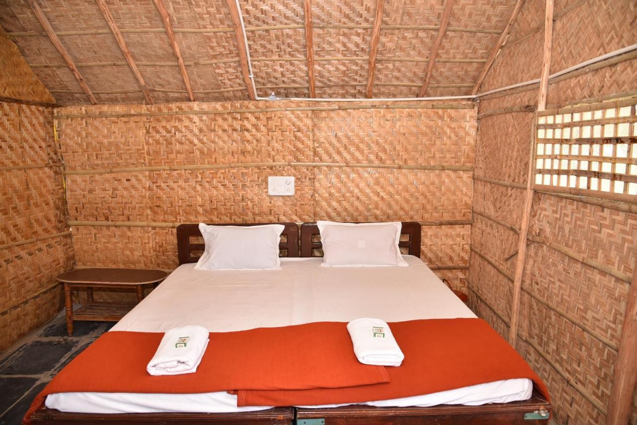 Hotel Dream Mango Hampi Esterno foto