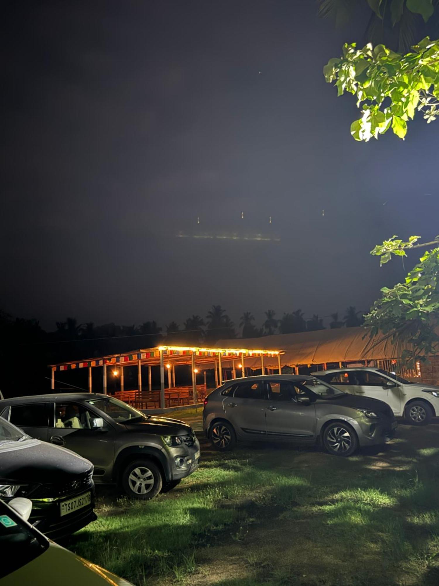 Hotel Dream Mango Hampi Esterno foto
